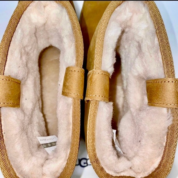 UGG Boots CLASSIC WEATHER MINI size 9.5 chestnut color - Picture 13 of 14